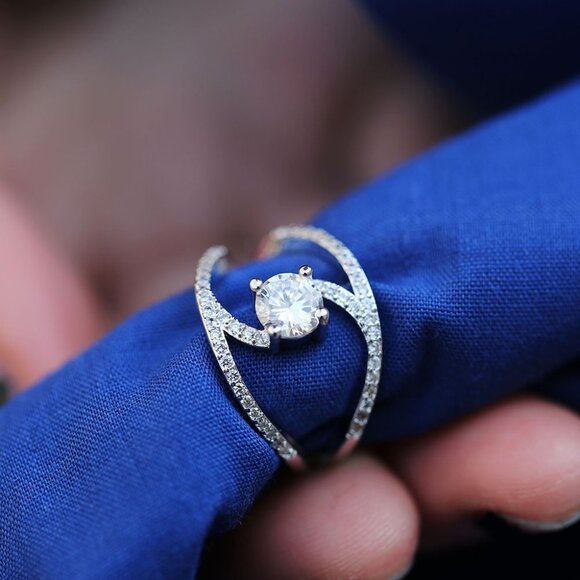 Double Layer Zircon Fashion Cross Design Trendy Rings for Women, EVGG1595 - Picture 3 of 6